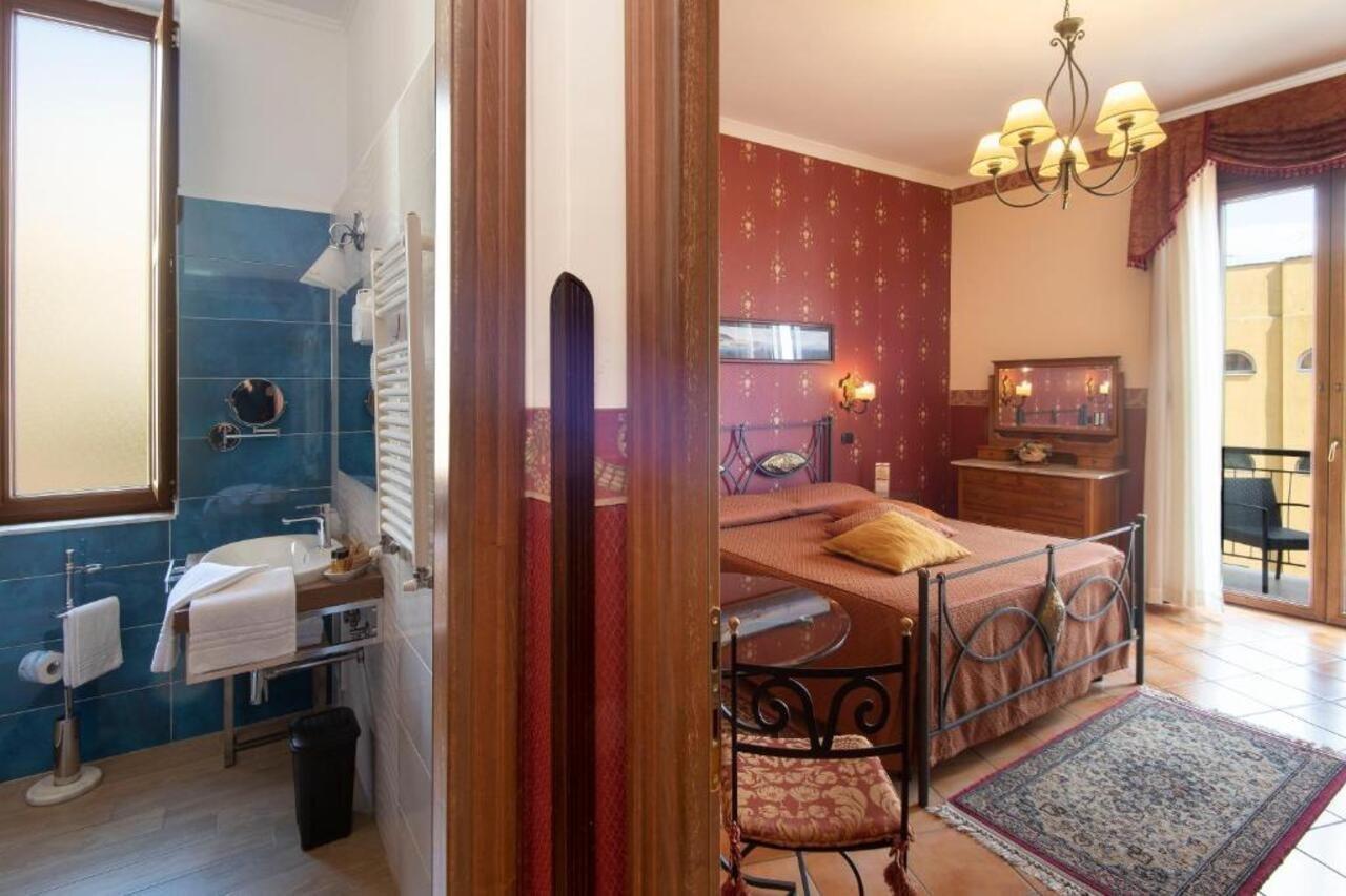 Pinto-Storey Hotel Napoli Bagian luar foto